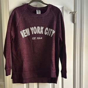 New York City Women's Maroon Sweatshirt
